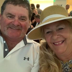 Meet your Posher, Debi